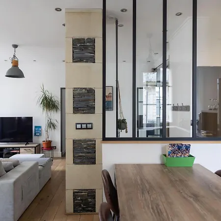 Apartment Spacieux Au Coeur D'angers Etage 1 - 6 Personnes