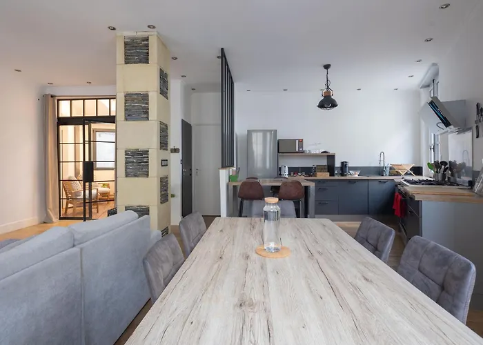 Spacieux Au Coeur D'angers Etage 1 - 6 Personnes * Angers