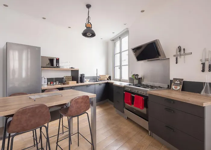 Spacieux Au Coeur D'angers Etage 1 - 6 Personnes Apartment